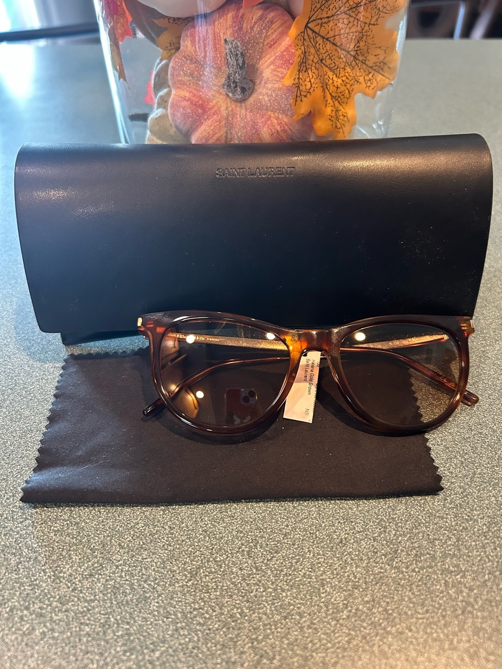 Saint Laurent SL 510-005 cat-eye sunglasses in Havana/gold